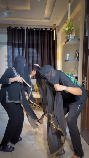 Rashika Sachdeva Instagram - 😂😂♥️ @rashika_sachdeva @garv_vasudeva_