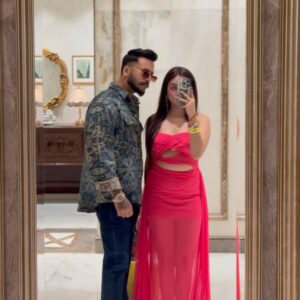 Rashika Sachdeva Instagram - Creator Connect Event❤️👀 @garv_vasudeva_ @rashika_sachdeva
@ammyvirk
@vvkchoudharyy @khushi.vivekchoudhary @janvi.choudhary29 @valencekundra
#couple #couplegoals #trending #ammyvirk #creatorconnect #event #newpost😍 #viral