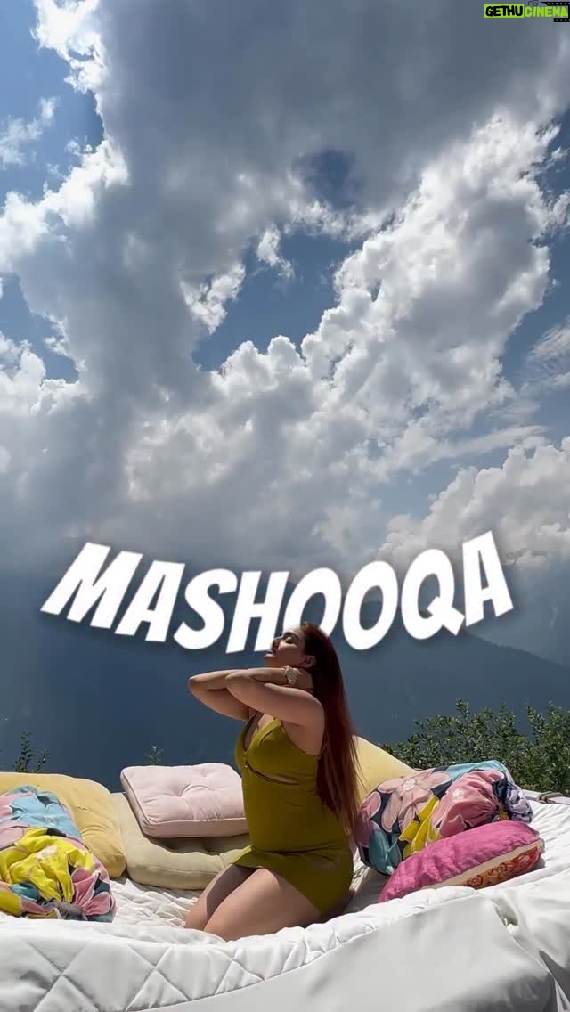 Rashika Sachdeva - 9.8K Likes - MASHOOQA 🌱