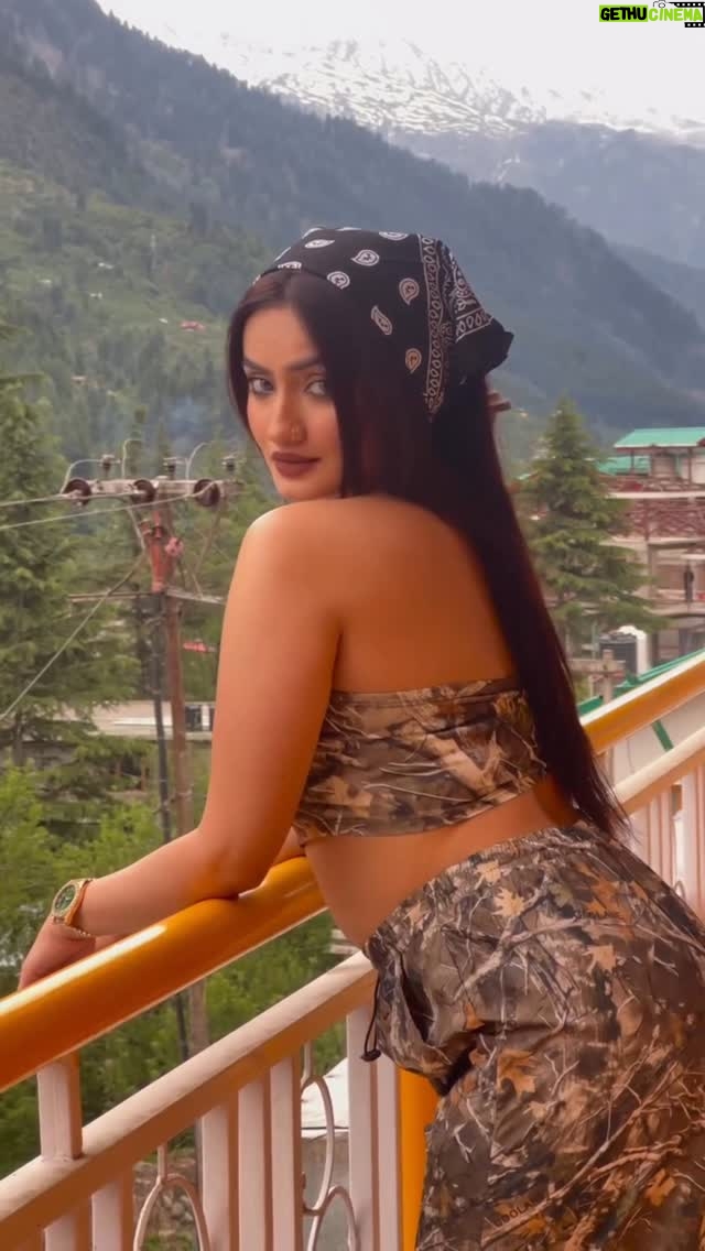 Rashika Sachdeva - 8.5K Likes - ♥️ @rashika_sachdeva