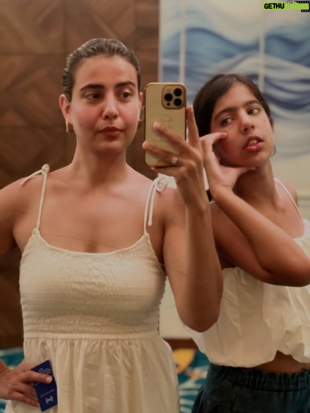 Rashmi Rai - 34.7K Likes - No filter no caption !! Just us !!

#fitmom #mom #goa #ttaveldiaries