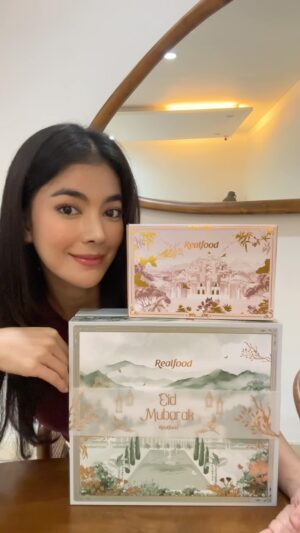 Raya Kohandi Instagram - Unboxing Special Ramadhan Hampers @fitwithrealfoodid