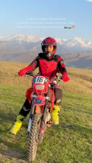 Reecha Sinha Instagram - The engine was loud, but my heartbeat louder. First time on a gear bike. Mountain roads. No turning back šļøš„ #FaceYourFears
Thanks to @enduro_tours_almaty
Almaty, Kazakhstan, bike ride, mountain