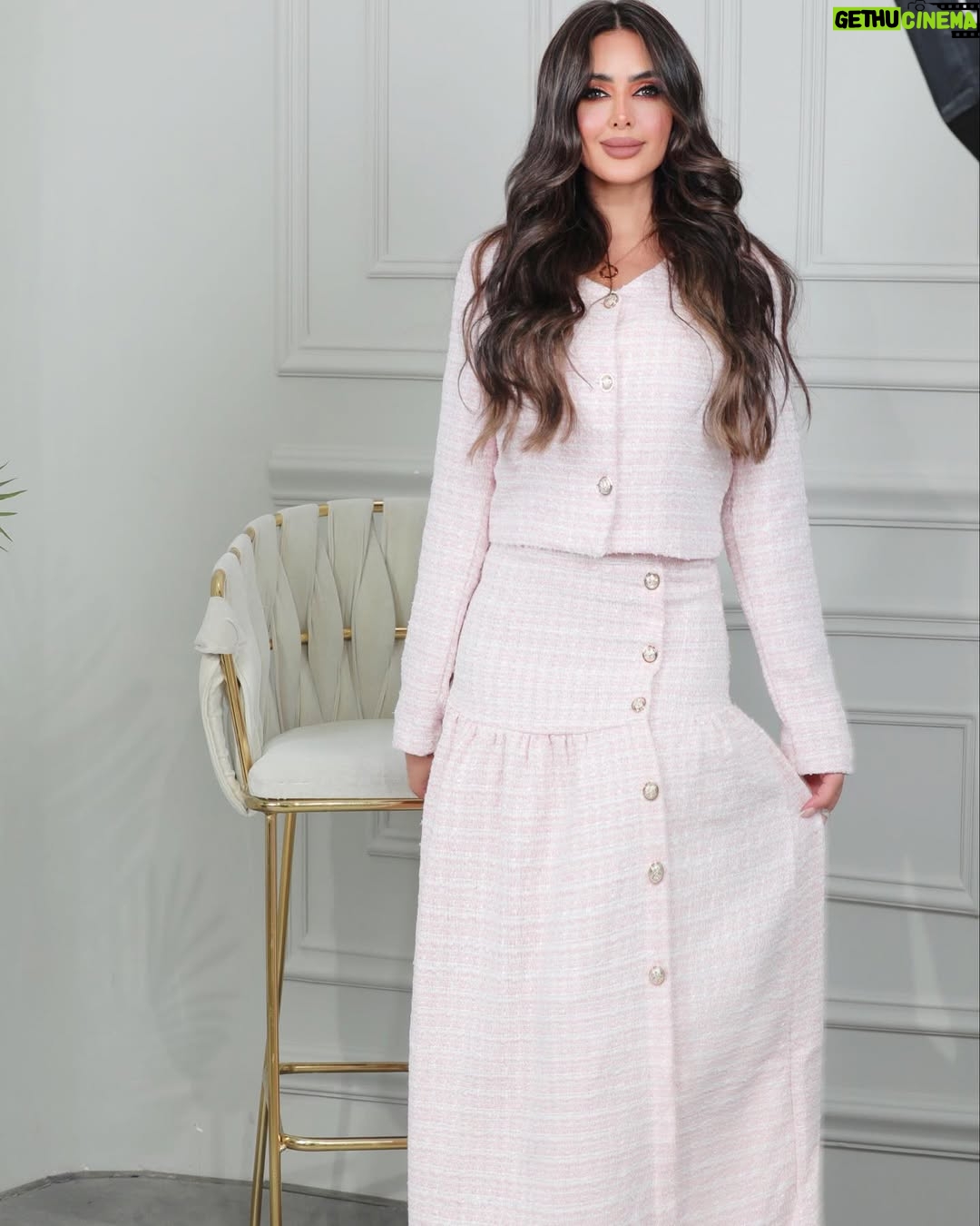 Reem Alnajem - 1K Likes - اختياراتي للشتى من ملابس كشخه وانيقه وعمليه  من شي ان 
SHEIN Chic Art Collection 
My code : 2reem15

🖤24115125
🩵23504360
🩷24198123
💙24115147

@shein_ar
@sheinofficial

#SHEINmeetsart
#StayWarmLookCool
#FashionHunter