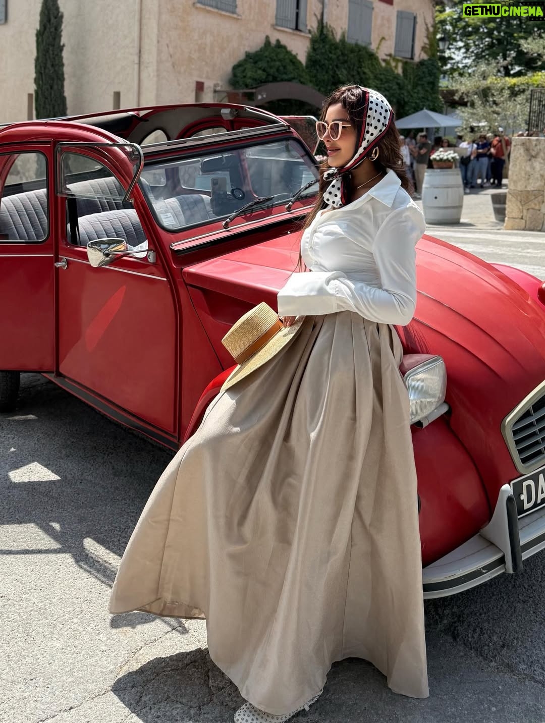Reem Alnajem - 744 Likes - هذي مشترياتي من
@shein_ar
مشترياتي من براند ANWESTA 
وبراند MOTF 
كثير حبيت الخامه والديزاينات اللي عندهم دخلو على شي ان واستعملوا كود الخصم ( 5RM )

#SHEINtrends
#MOTF
#ANEWSTA
#DAZY
#SHEINtrends