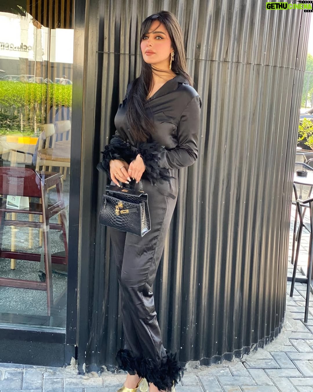 Reem Alnajem - 1.2K Likes - 