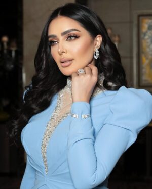 Reem Alnajem Instagram - Styled by @ziadalsaleh
Dress @perla.ksa
Make up @ariam_center
Hair @aminahair
Photo @reemaphoto_
Diamond @alfardanjewellery.ksa
Lenses @amaralensesksa