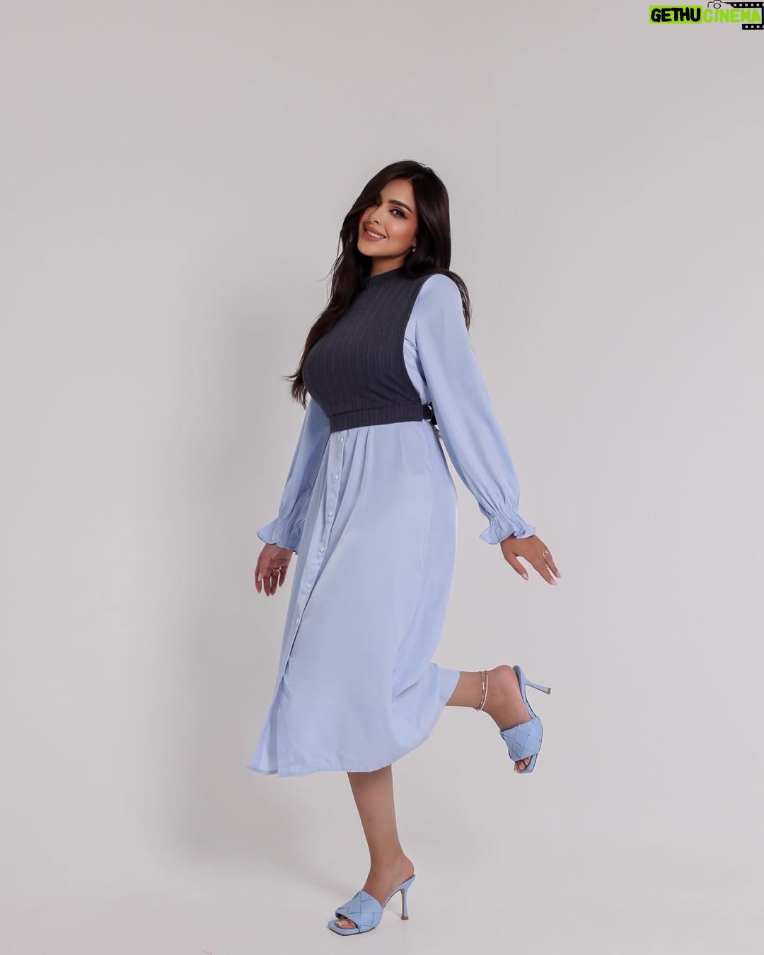 Reem Alnajem - 1.2K Likes - هذي اختياراتي من كولكشن mulvari الجديد استخدموا كود الخصم 

Discount code: 2reem15 > 15%

💚22399704 
🤎22066125 
💜21821013
💙22066298
@shein_ar
@sheinoffiicial
#SHEINforall
#SHEINMulvari