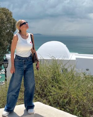Reem El Baroudy Instagram - Heaven on earth 🌎 

#freelikeabird 🕊️ #positiveenergy  #loveintheair 

Zero Edit no filter needed 🤚🏻
 
 🤍🇹🇳🤍