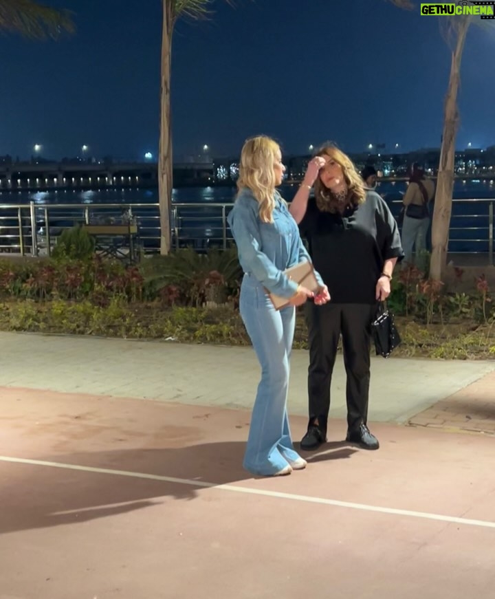 Reem El Baroudy - 115.9K Likes - مافيش كلام يوصف مدى عشقي و محبتي للنجمة الراقية المشرقة ( ميرفت أمين ) شكرًا من قلبي لأنك رجعتيلي شغفي و حماسي و ثقتي ، لا تتخيلي كلمة " أنا في ضهرك " و طبطبتك علي قلبي و دعمك مدي تأثيرهم عليا كان إيه ، إحساس كنت أفتقده و حقيقي هفتقد العمل مع أم و فنانة حقيقية و هفضل دائمًا فاكرة كل كلمة و موقف كانوا بمثابة درس أتعلم منه في حياتي ، دمتي  مشرقة و متألقة