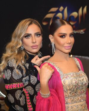 Reem El Baroudy Instagram - العرافه مع بسمه وهبه 6:00 المغرب علي قناتي المحور والنهار 

MUA @amin_makeup_artist 
Hairdresser @sherif__abdeen
📸  @moe.soufyan_photography