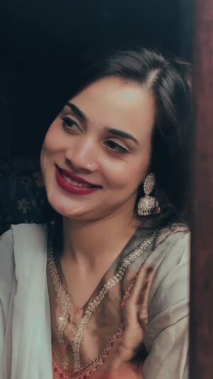 Reena Khan Instagram - 🤣🤐.. @official___reenakhan__987