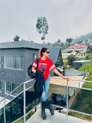 Reena Khan Instagram - When you realise, Takleef batane me bhi "takleef hoti hai…🥀