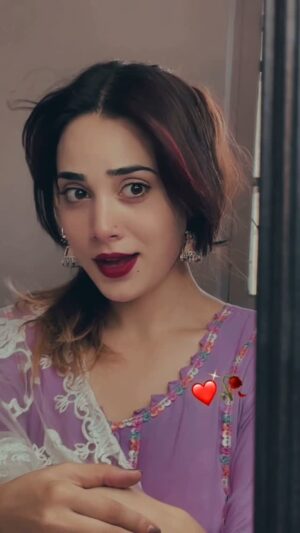 Reena Khan Instagram - Dil na todoge ❤️..
@official___reenakhan__987