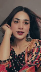 Actress Reena Khan HD Photos and Wallpapers August 2025