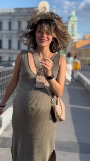 Regina Todorenko Instagram - Когда ты наконец создала пространство, где можно чувствовать себя собой. Подробности по ссылке в сторис 🔗😘