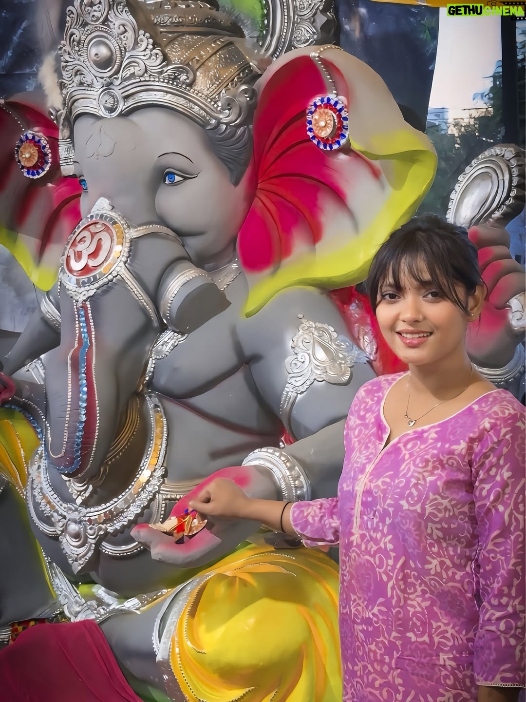 Rekha Khatri - 84.2K Likes - ganpti bappa moriya ❤️🙏🏼