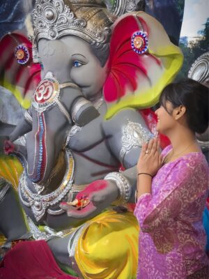 Rekha Khatri Instagram - ganpti bappa moriya ā¤ļøšš¼