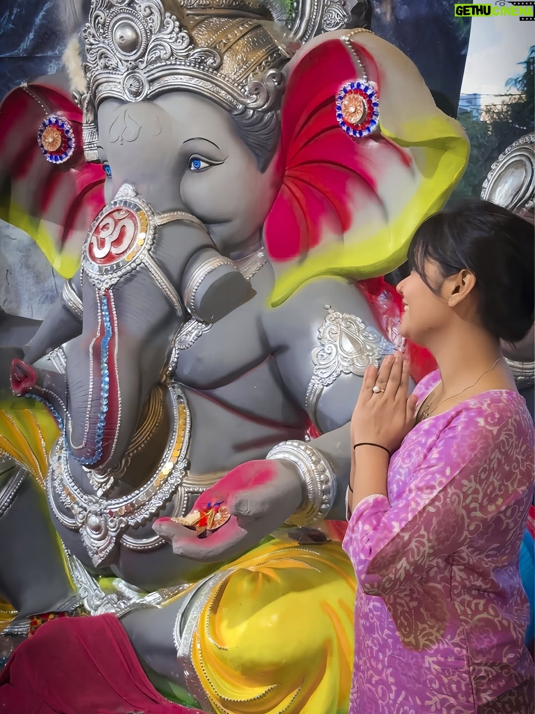 Rekha Khatri - 84.2K Likes - ganpti bappa moriya ❤️🙏🏼