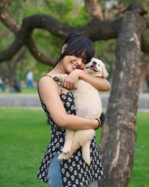 Rekha Khatri Instagram - cute hn dog š„ŗā¤ļø