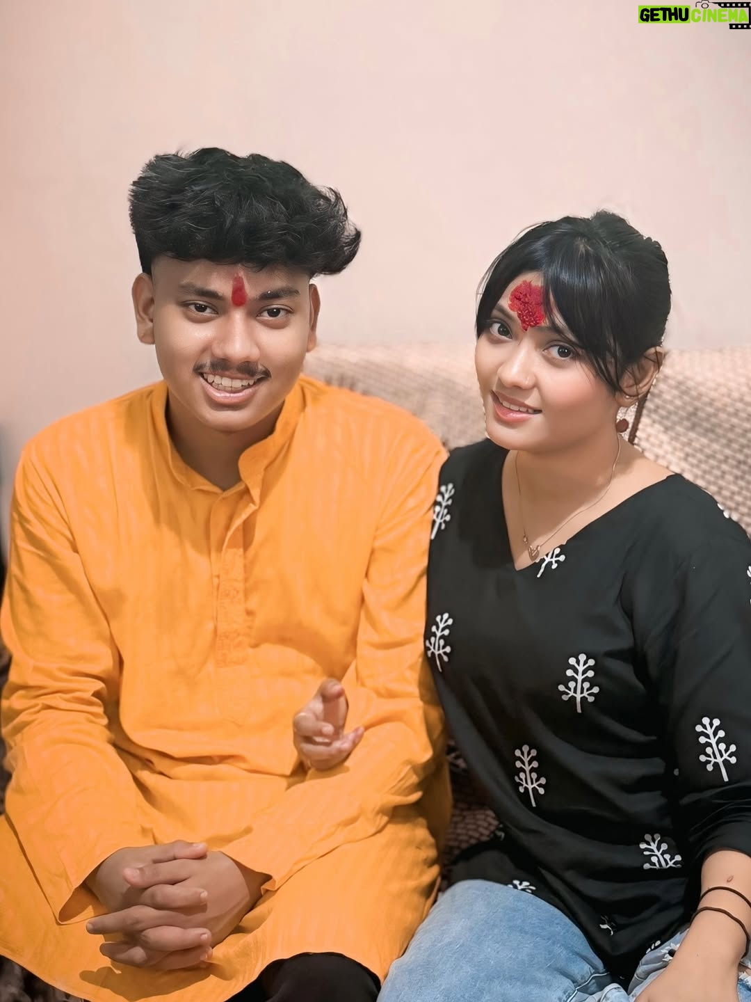 Rekha Khatri - 111.9K Likes - happy rakshabandhan ❤️🥰.