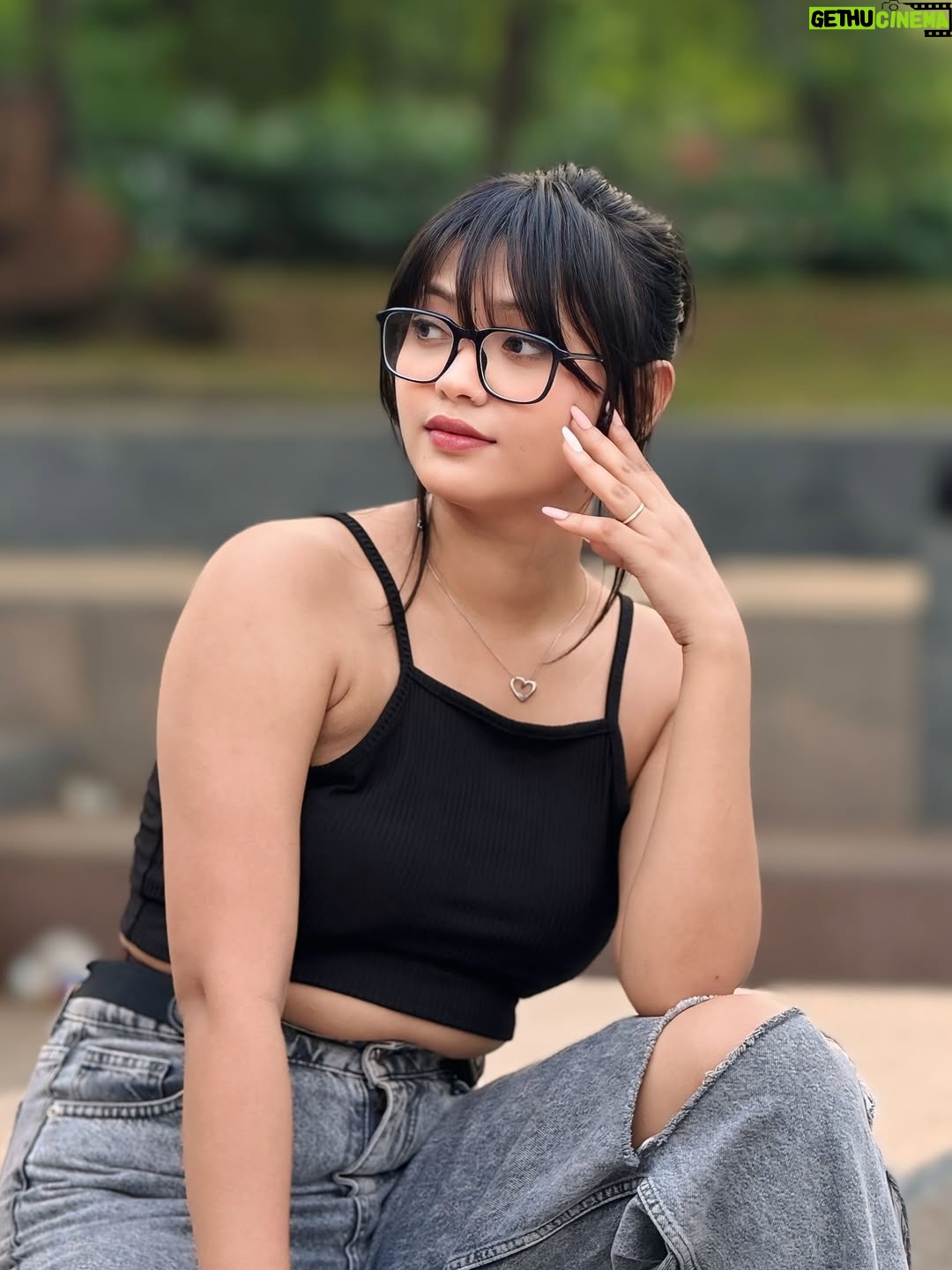 Rekha Khatri - 136.1K Likes - 🐼🖤