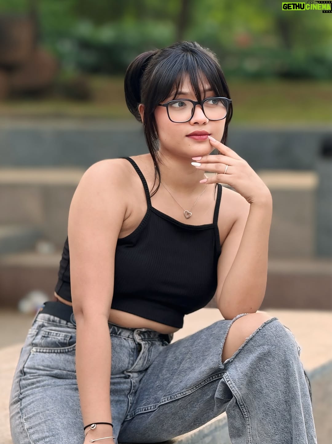 Rekha Khatri - 136.1K Likes - 🐼🖤