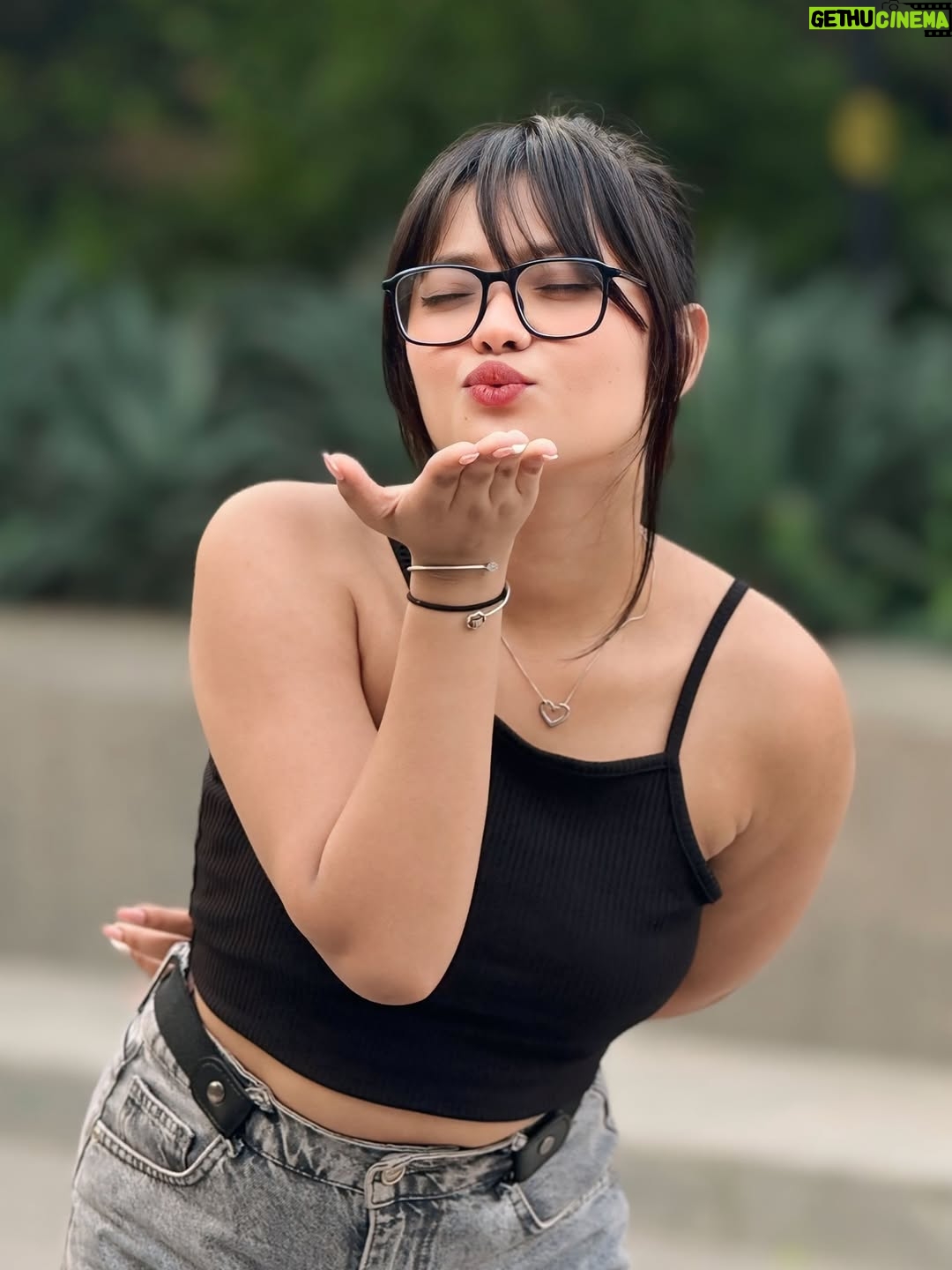 Rekha Khatri - 136.1K Likes - 🐼🖤
