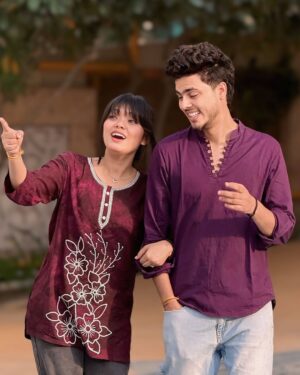 Rekha Khatri Instagram - ham dono sath me apko kese lgte haiā¤ļøš„ŗ