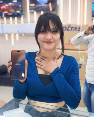 Rekha Khatri Instagram - finally le liyašā¤ļø (16 Pro Max 1TB ) self gift š š„ŗ