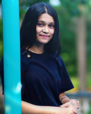 Reshma Thakur Instagram - Life is like a camera: Focus on the good times, develop from the negatives, and if things donāt work out, take another shotšøš¤