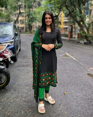 Reshma Thakur Instagram - šāSome days you just have to create your own sunshine.āš¤