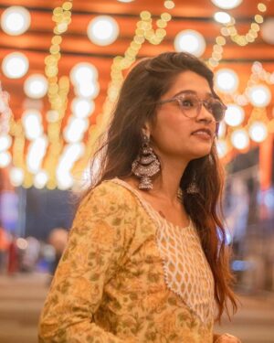 Reshma Thakur Instagram - Celebrating the festival of love and lights! ...ššŖ