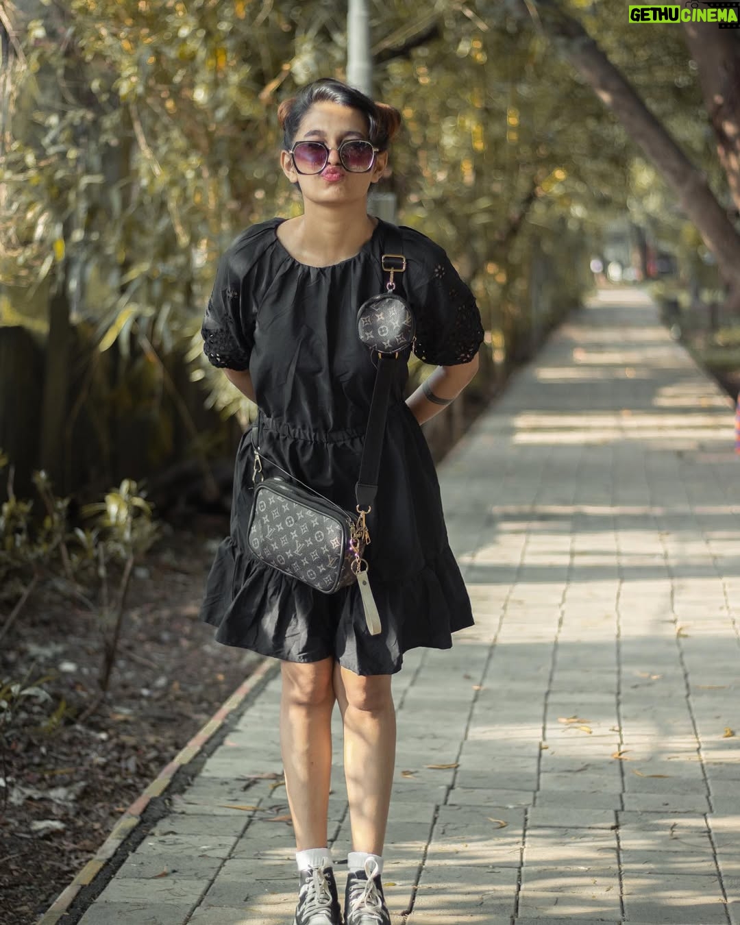 Reshma Thakur - 36.2K Likes - Happy birthday to me……….🖤