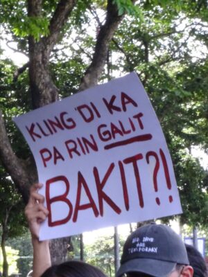 Rhen Escano Instagram - To those greedy politicians stealing from the people, you are stealing not just money, but the innocence and future of our children. There’s a special place for that kind of cruelty. Ang araw ng paniningil ay darating. Walang puwang sa Pilipinas ang mga magnanakaw na nagtatago sa likod ng kapangyarihan. 

Ang pera ng bayan ay para sa edukasyon, kalusugan, at kinabukasan ng bawat Pilipino hindi para sa bulsa ng mga gahaman. It’s time to fight for a better Philippines. Corruption is stealing our future and we will never stop demanding justice. 🇵🇭 

Maraming salamat sa lahat ng mga naki-martsa sa lansangan. Mabuhay po kayo! 

(credits po sa mga may ari ng mga litratong ito ng mga nakilahok ngayon sa rally)