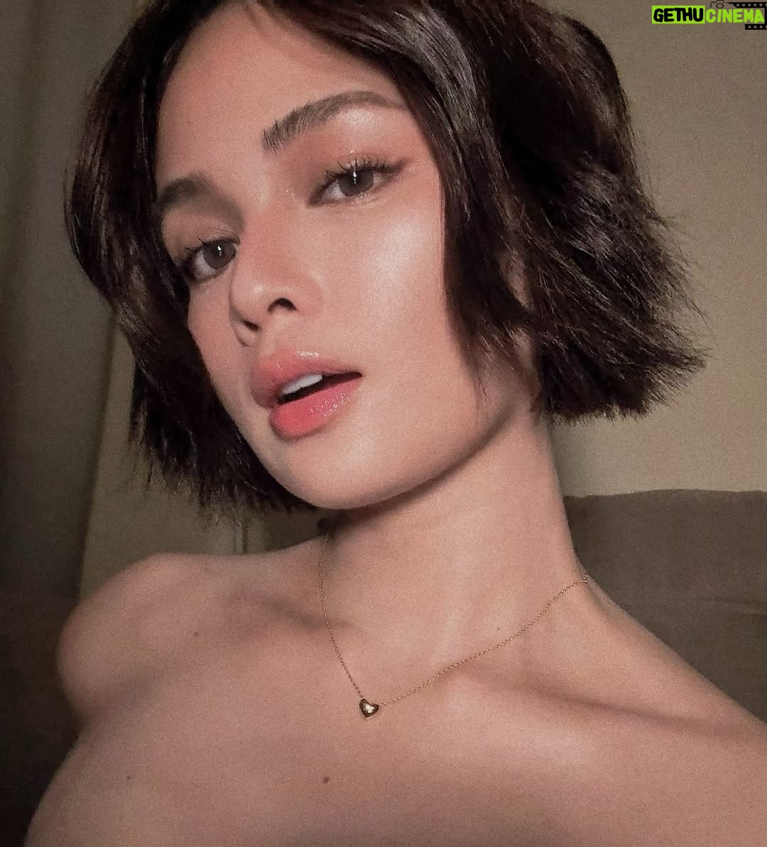 Rhen Escano - 3 Likes - 🐣