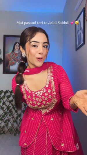 Rhythempreet Kaur Instagram - share in your stories jehde tuhanu dekh k sarddh de aa @iamrhythem ❤️