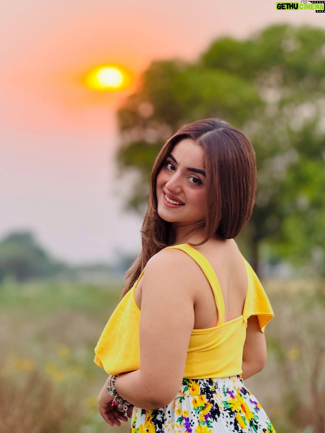 Rhythempreet Kaur - 6.8K Likes - Isn’t these lines are so cute .. Waiting for someone to say these lines to me ❤️🥰🤌🏻 @iamrhythem