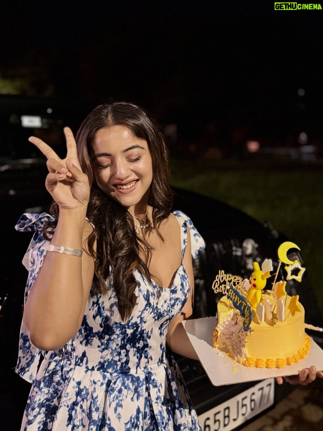 Rhythempreet Kaur - 8K Likes - Grateful for all the love, wishes & blessings on my special day 🥰✨
❤️binna roye toh birthday complete hi nhi hota😂 woh bhi jisne kiya uska bhi thank u  @iamrhythem @realrhythem