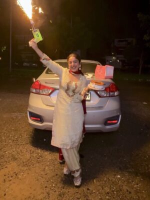 Rhythempreet Kaur Instagram - Grateful for all the love, wishes & blessings on my special day 🥰✨
❤️binna roye toh birthday complete hi nhi hota😂 woh bhi jisne kiya uska bhi thank u @iamrhythem @realrhythem