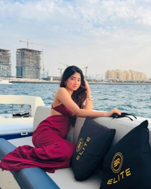 Ria Amin Instagram - When life felt like silk and salt air 🌊

wearing @nefsfinds