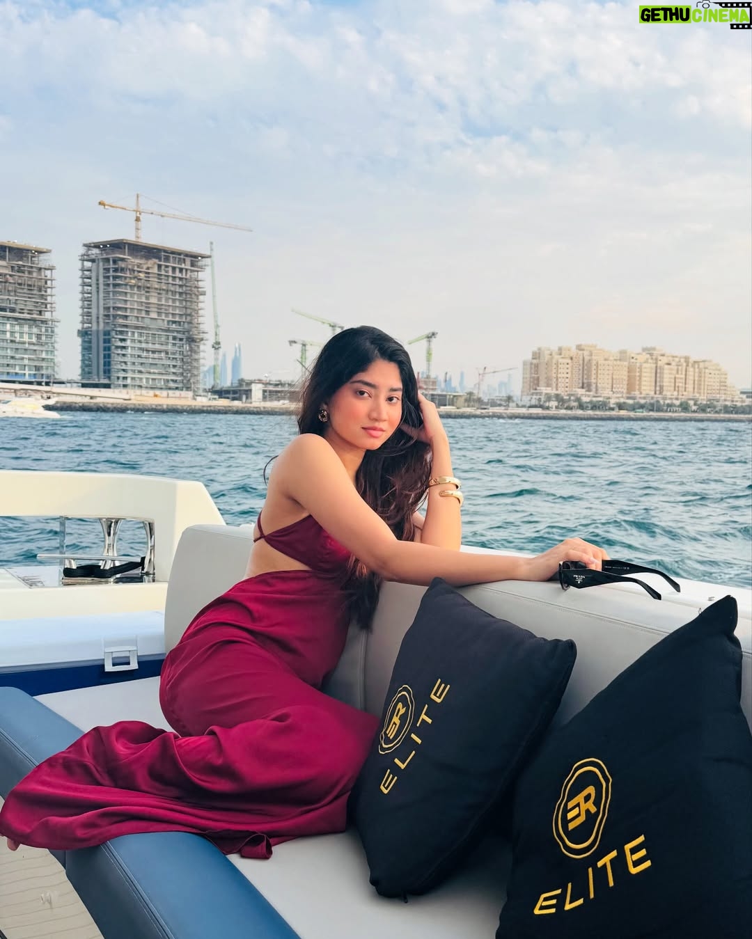 Ria Amin - 55.8K Likes - When life felt like silk and salt air 🌊

wearing @nefsfinds