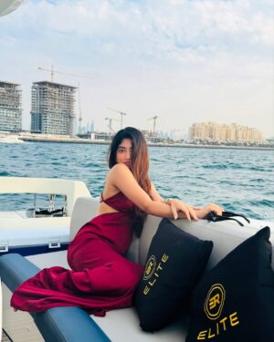 Ria Amin Instagram - When life felt like silk and salt air 🌊

wearing @nefsfinds