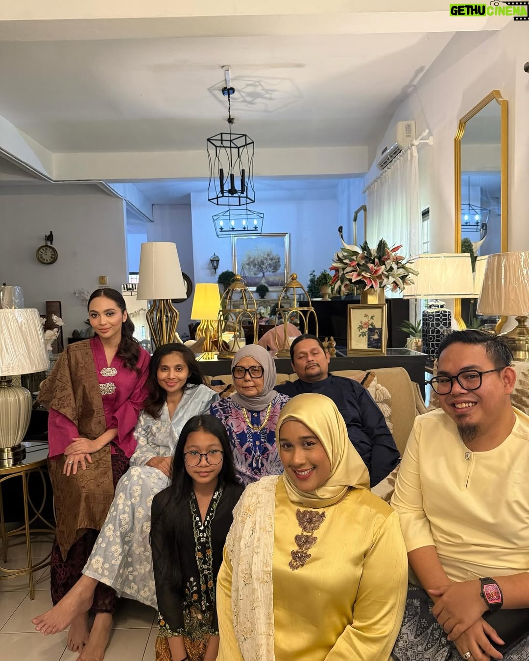 Riena Diana - 17.6K Likes - Raya 2025 🤍