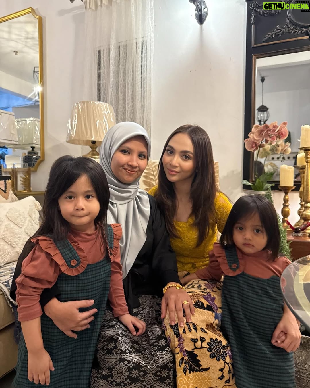 Riena Diana - 17.6K Likes - Raya 2025 🤍