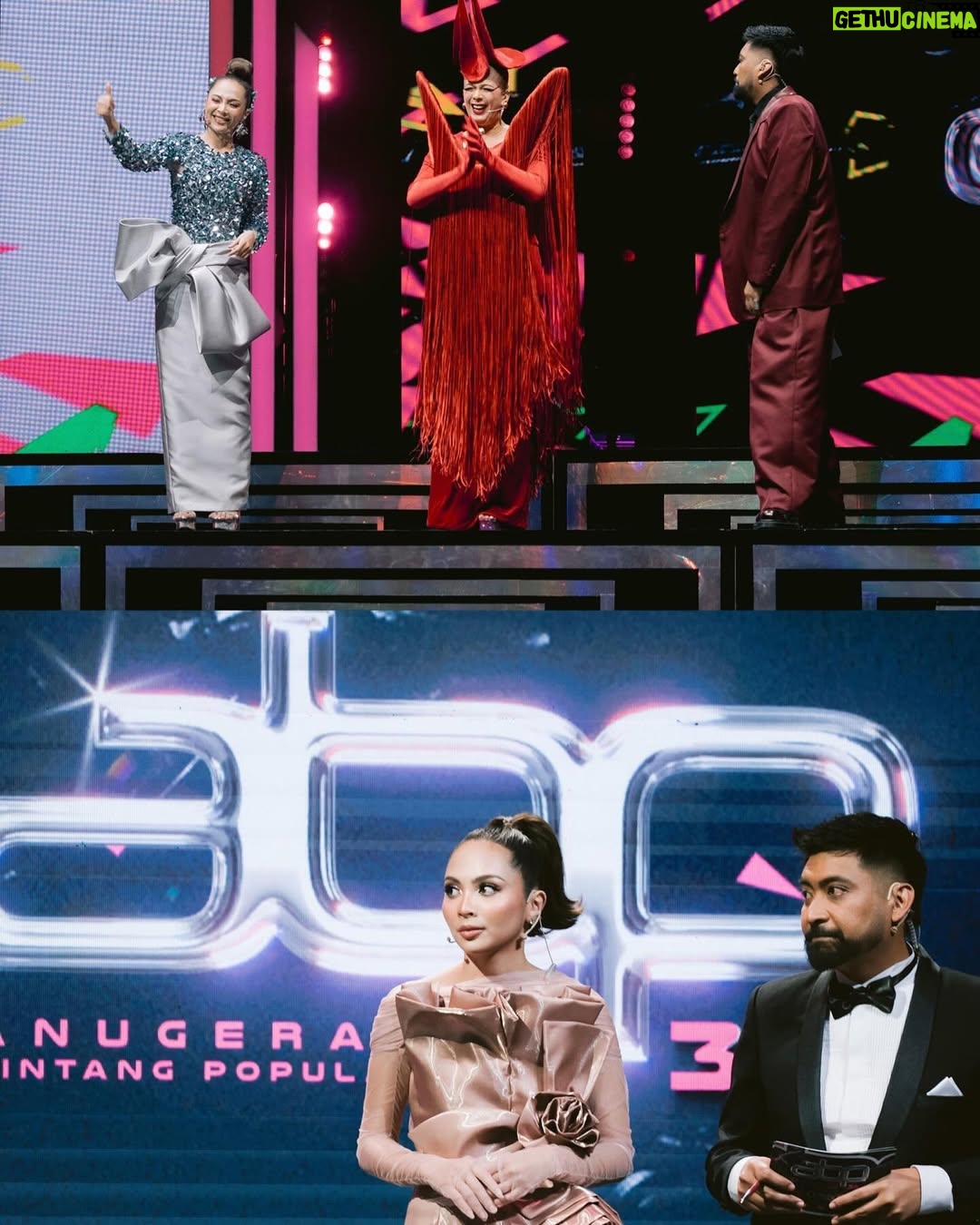 Riena Diana - 8.2K Likes - Still feels like a dream ✨🥹 

Would like to thank every single one yang participated to be part of riena diana x keith foo on that day for #Abpbh36 ! Love you guys so much ❤️ 
@jijiezainal @shasya_balqisya @tymfatimah @sethandluna_malaya @wanandmaryofficial @fendyizwanizam @malaya.studios @womby.hq 

Thanks to @abpbh36 @tv3malaysia for trusting me to be on stage w @ladydidiemsia & @haniff_hamzah , I had so much fun walaupun malam tu sememangnya nervous sangat sangat but we all made it! 👏 

Mana yang tak suka & beri kecaman, takpe riena ambik sebagai peluang dan ruang untuk riena improve next time tapi mana yang suka alhamdulillah u guys are the best , I appreciate every single one of you 💗