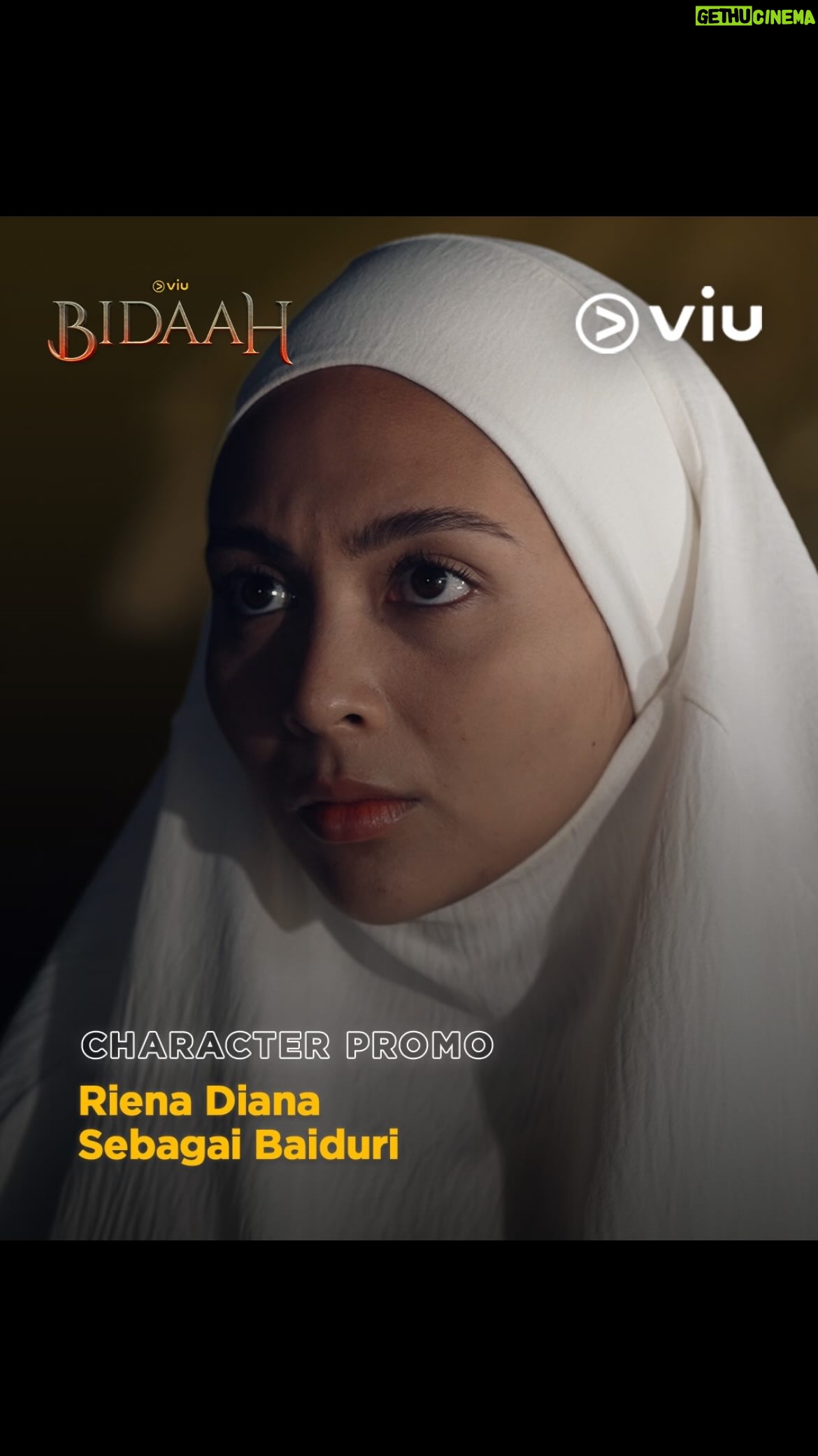 Riena Diana - 7.4K Likes - Min kenalkan “Baiduri”🌙 Baiduri dengan tegas berkata “𝘉𝘢𝘪𝘥𝘶𝘳𝘪 𝘵𝘢𝘬 𝘥𝘪𝘢𝘫𝘢𝘳 𝘶𝘯𝘵𝘶𝘬 𝘮𝘦𝘯𝘥𝘶𝘢𝘬𝘢𝘯 𝘈𝘭𝘭𝘢𝘩!”

#BidaahSeries #ViuMalaysia #FirstOnViu

𝑩𝒊𝒅𝒂𝒂𝒉
📅 Akan datang 6 Mac 2025
📲App Viu | 🌐Viu.com

🎭 [Barisan pelakon] @faizalhusseinofficial | @fattahaminz | @rienadiana_ | @marisa.yasmin |
@vanidah_imran | @hasnulrahmatmustafa | @fazlinaahmaddaud | @fatiyalatiff | @maliababy_

🎥 [Pengarah] @paliyahyalatest
🎬 [Penerbit] @ermafatima
🎬 [Terbitan] @rumah_karya_citra