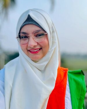 Rifat Anjum Ansari Instagram - Happy Republic Day 🧡🤍💚
#viralpost