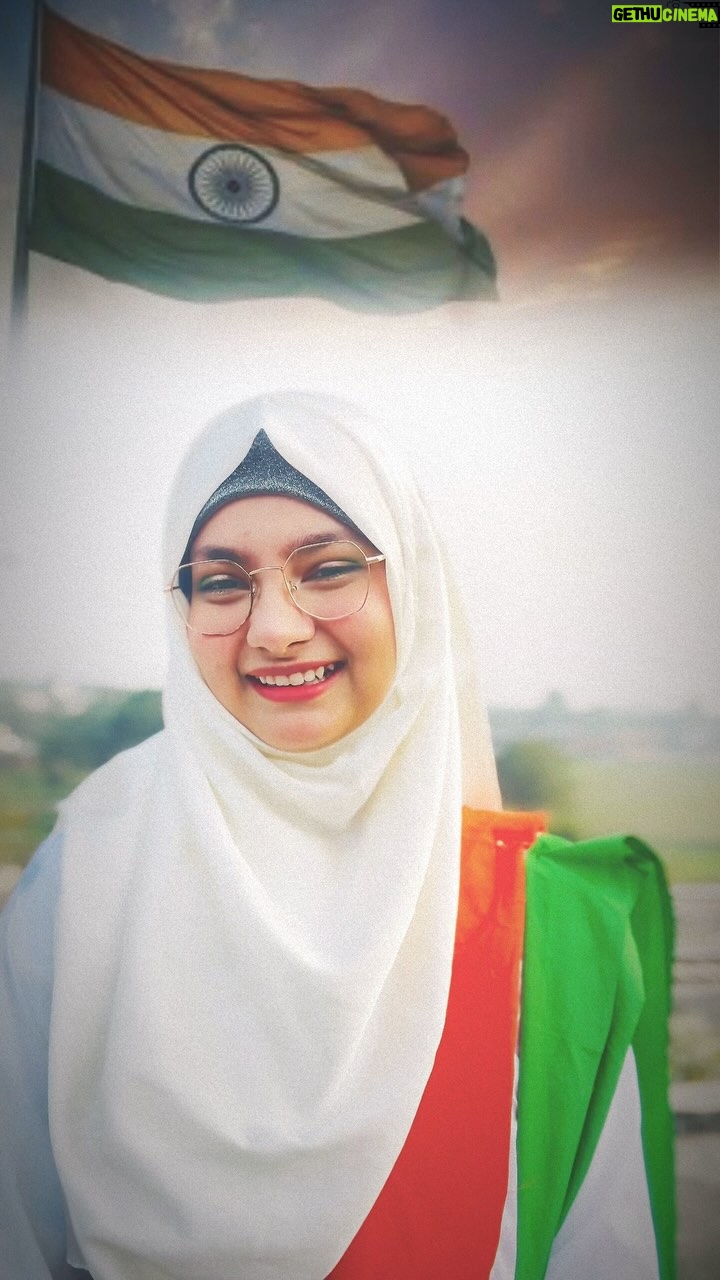 Rifat Anjum Ansari - 16.8K Likes - Republic Day poetry 🧡🤍💚
#share #1milion #republicday #viral #explore