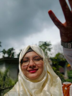 Rifat Anjum Ansari Instagram - “Smiling bright, with nature’s delight”
“Hijab and happiness, a perfect blend”
#Rifat #Post #Viral #NaturesBeauty #OutingWithFamily